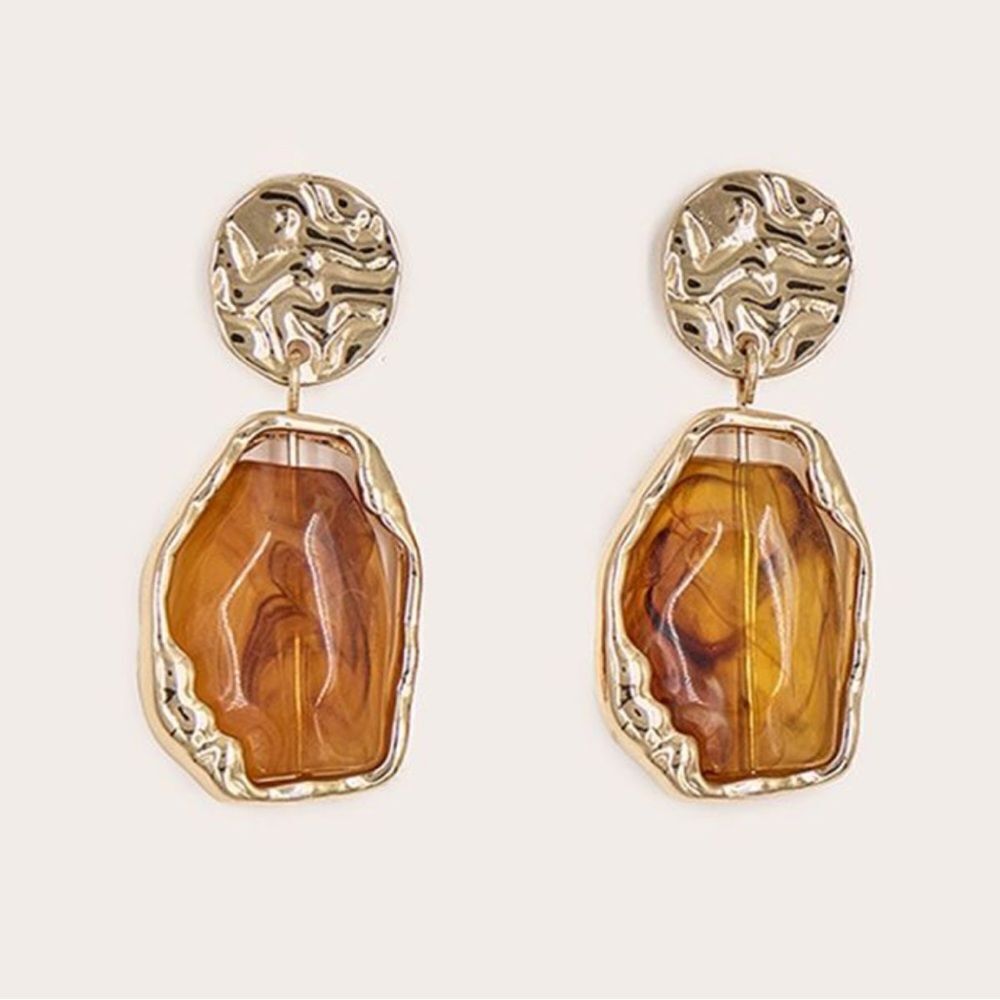 Gold and Brown Dangle Earrings N1080